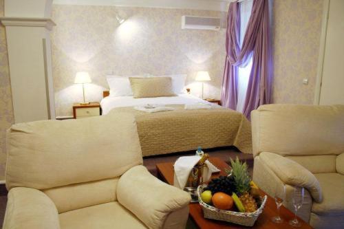 Monte-Nelly Hotel 부쿠레슈티 객실 사진